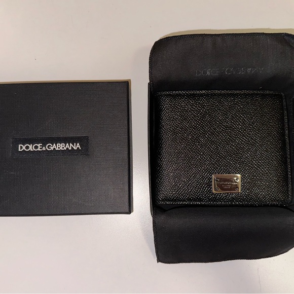 Dolce & Gabbana Calfskin bifold wallet with logo tag - Picture 2 of 5